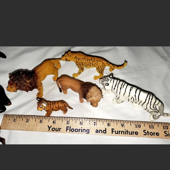 : lot of 24 Schieich T.M, tree house kids, happy kin, funrise,battat Figure Toys - Picture 10 of 14